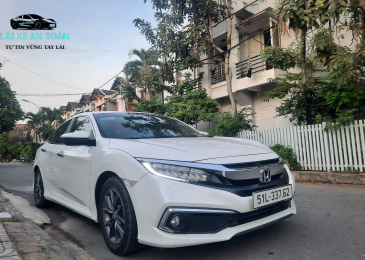 Khóa học hạng B số sàn